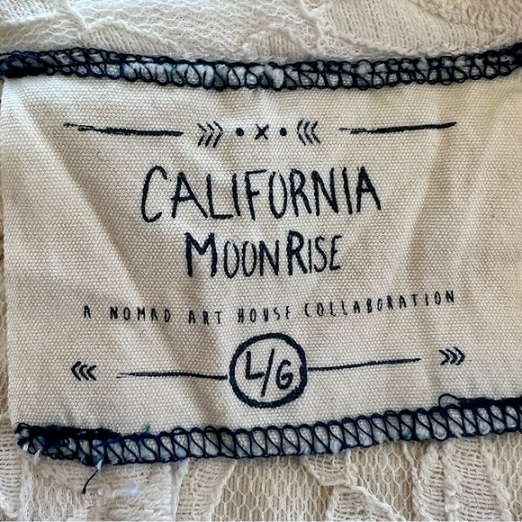 California Moonrise Lace Maxi Skirt, EUC - Picture 5 of 9